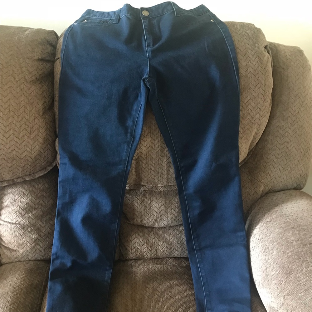 Dark denim skinny jeans